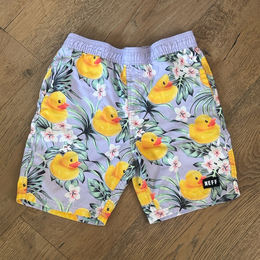 Chubbies Tropical Duck Print Shorts